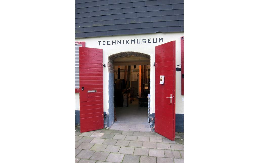 Eingang zum Technikmuseum Bad Bodendorf (2014)