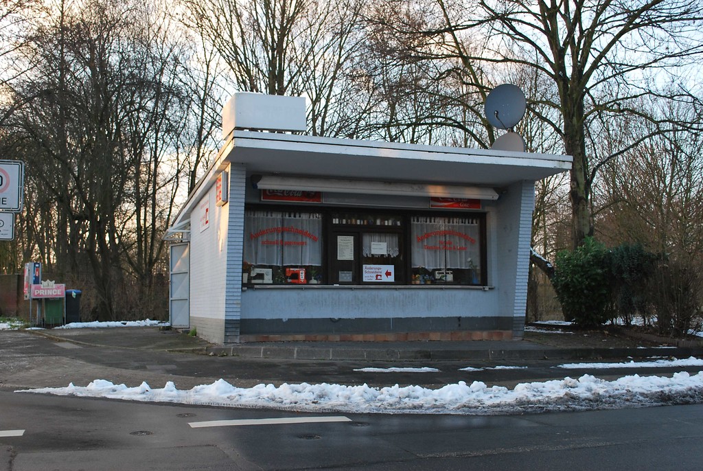 Trinkhalle an der Waldstraße/Hans-Böckler-Straße in Neukirchen-Vluyn (2014)