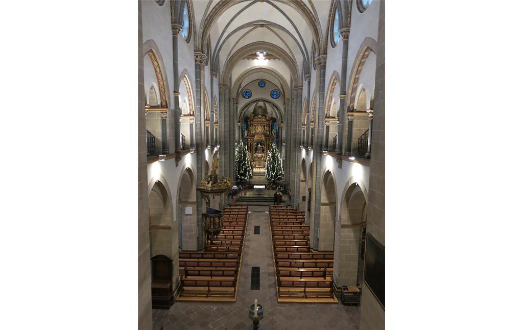 Innenansicht der Pfarrkirche St. Ludgerus in Essen-Werden (2015)