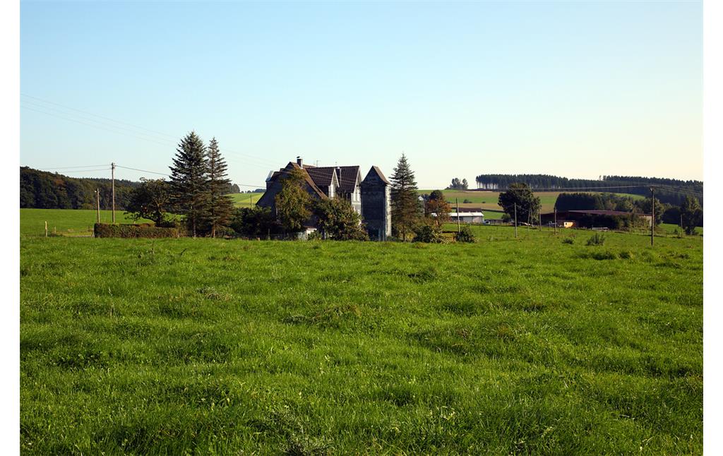 Blick auf die Einzelsiedlung Langenkamp und das Transformatorenhaus von Norden (2008)