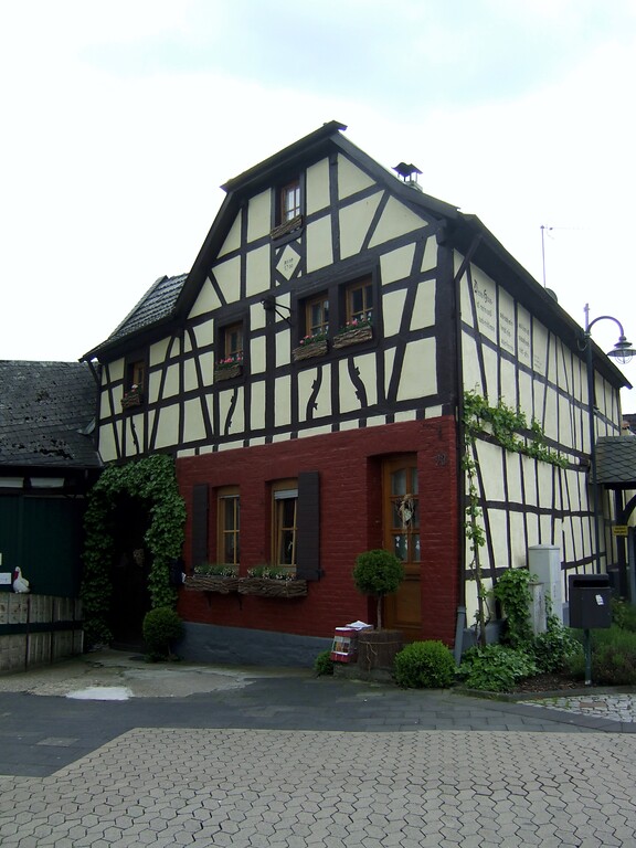 Fachwerkhaus Hauptstraße 93 in Sinzig-Bad Bodendorf (2012)