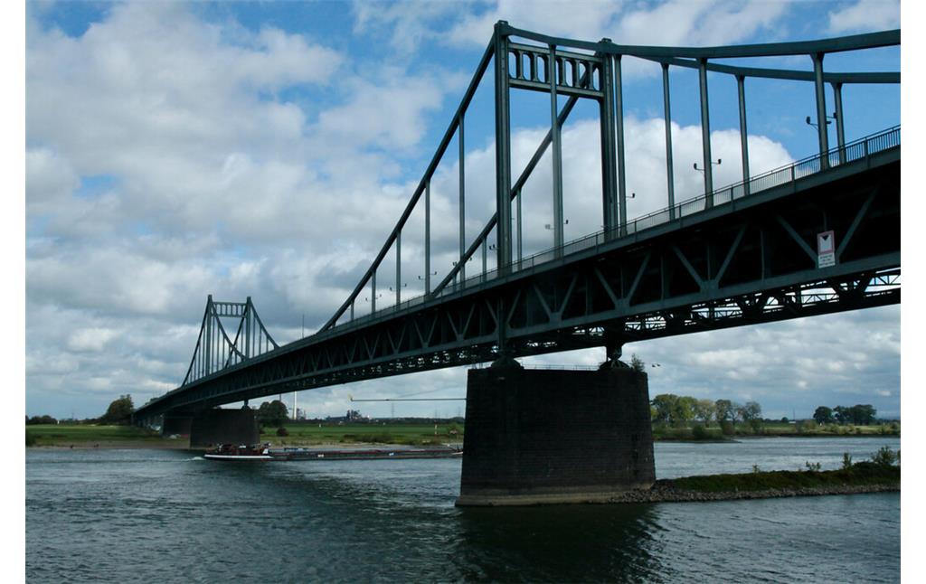 Rheinbrücke Krefeld-Uerdingen (2020)
