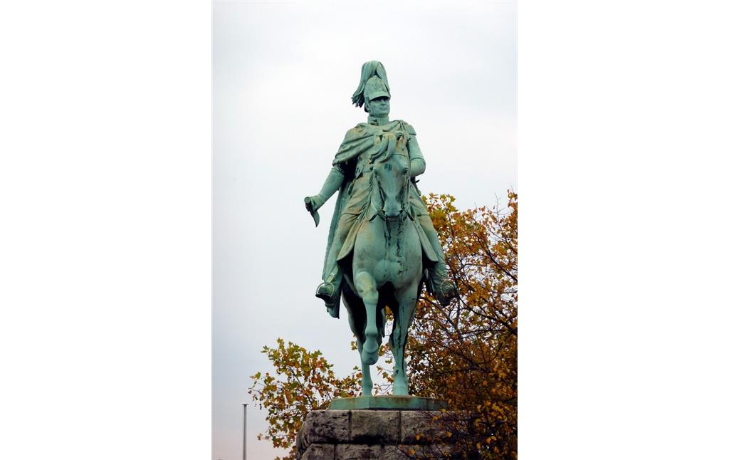 Reiterstandbild des Preußischen Königs Friedrich Wilhelm IV. an der Hohenzollernbrücke in Köln-Deutz