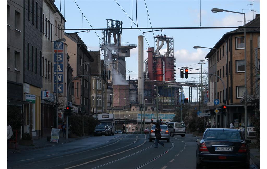 Industrielle Gemengelage im Duisburger Stadtteil Bruckhausen (2009)