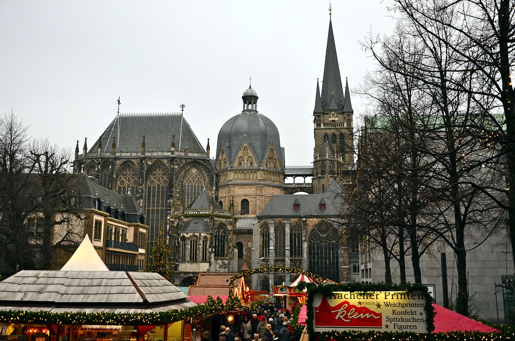Aachener Dom in der Nordansicht (2014)
