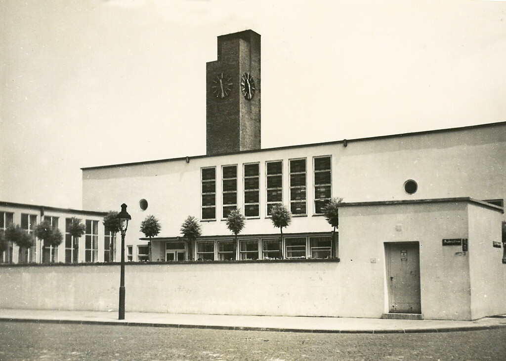 Einschornstein-Siedlung in Duisburg-Neudorf (1930)