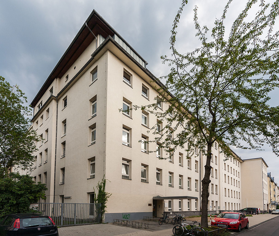 Nördliche Ansicht des Gebäudes der ehemaligen Soennecken-Fabrik in der Bonn-Poppelsdorfer Kirschallee (2013)