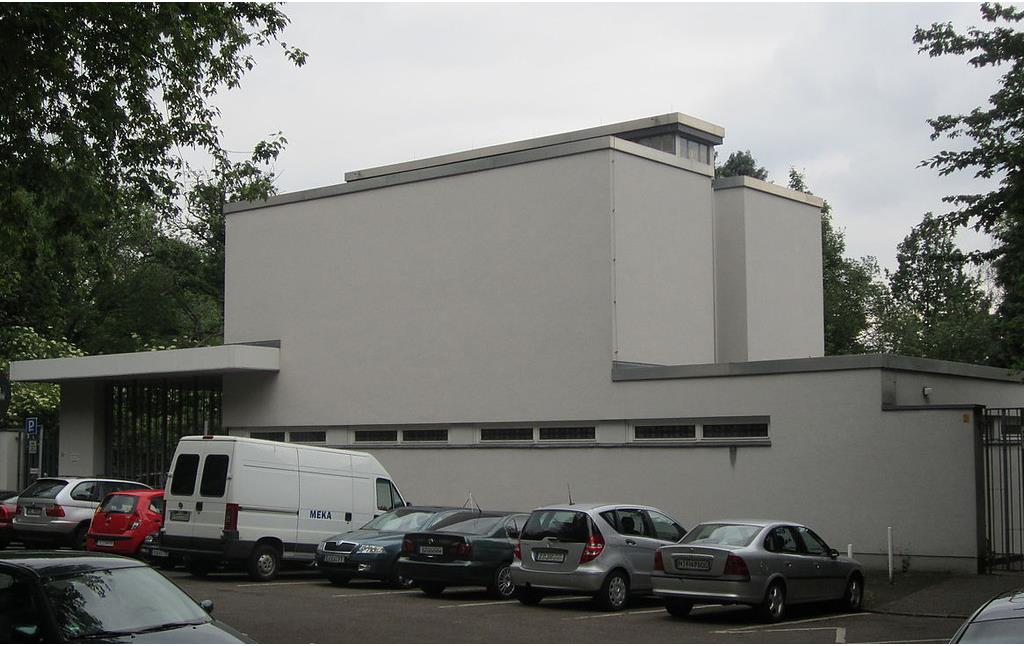 Die Jüdische Trauerhalle am Parkfriedhof in Essen-Huttrop (2012).