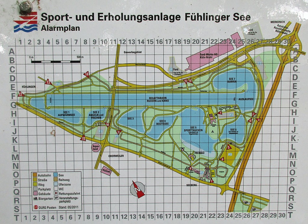 Lageplan zur "Sport- und Erholungsanlage Fühlinger See" auf einer Informationstafel vor Ort (2018).