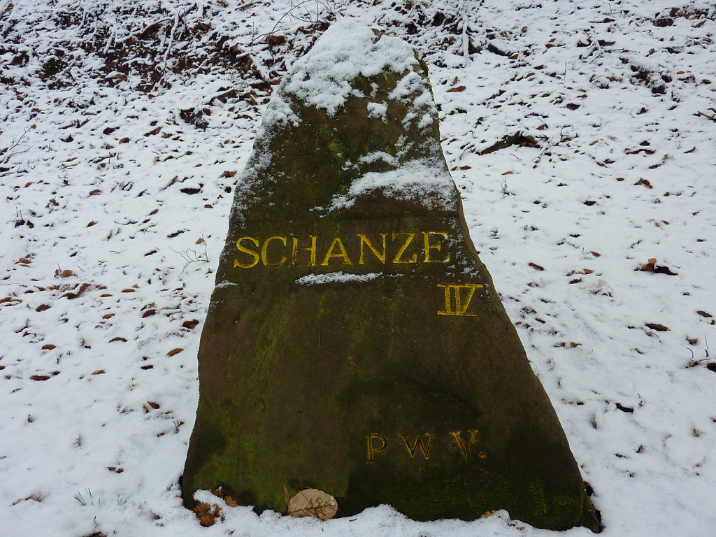 Ritterstein Nr. 65 "Schanze IV" am Steigerkopf (2013)