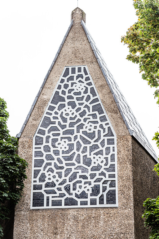 Glasfenster der Pfarrkirche St. Gertrud in Köln-Neustadt (2019)