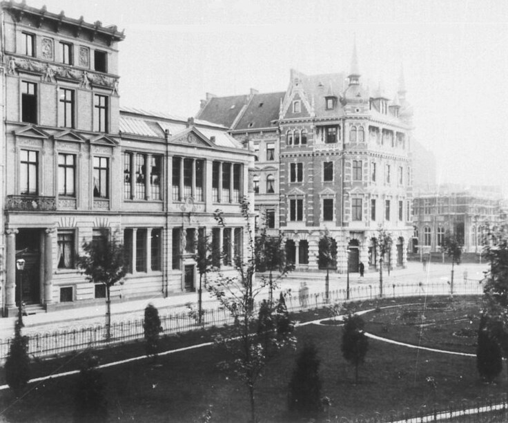 Historische Aufnahme von Johann Heinrich Schoenscheidt (um 1886): Der Kölner Friesenplatz, Südseite.