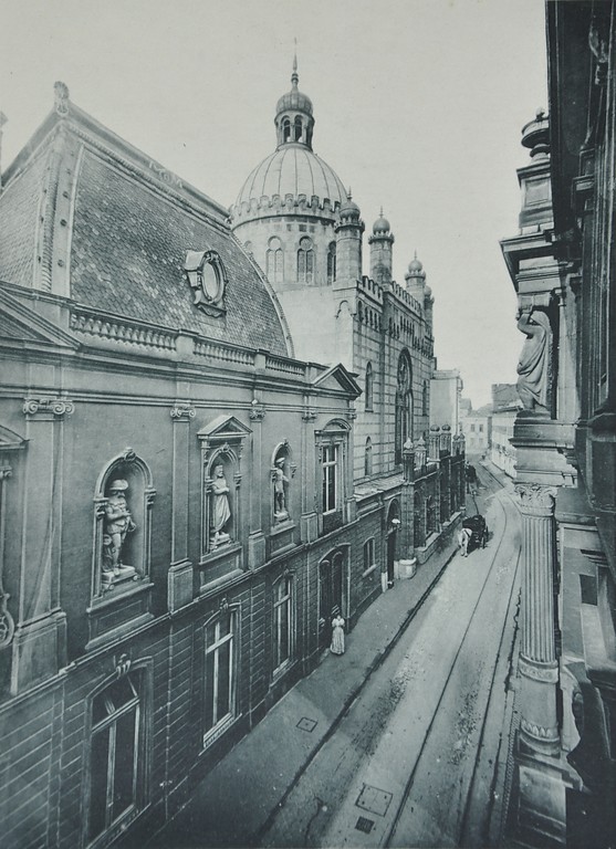 Historische Aufnahme der Kölner Synagoge in der Glockengasse (1896).