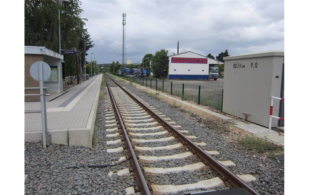 Bahnhof Arloff (2015)