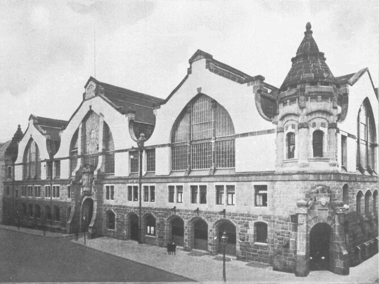 Die Hauptmarkhalle des Großmarkts am Kölner Sassenhof (1904).