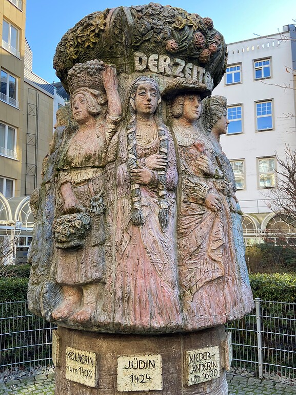 Figur "Jüdin" des Kölner Frauenbrunnens (2023).