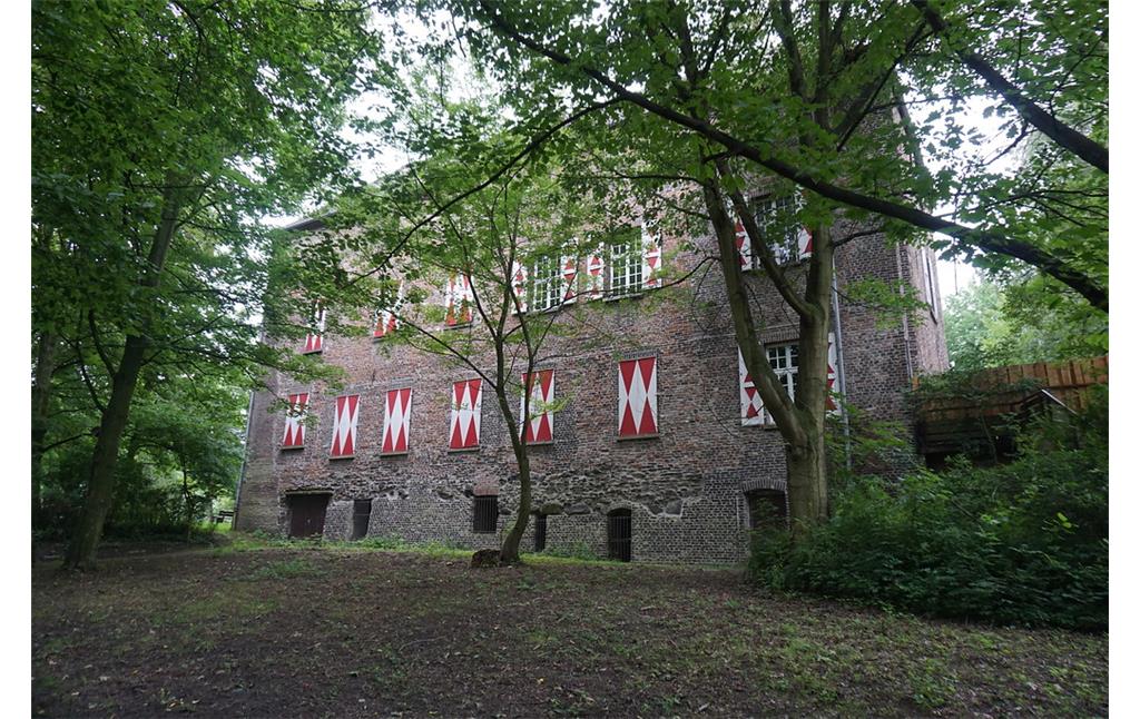 Oberhausen-Holten, Historische Altstadt, Burg Holten, Grabenseite (2017)