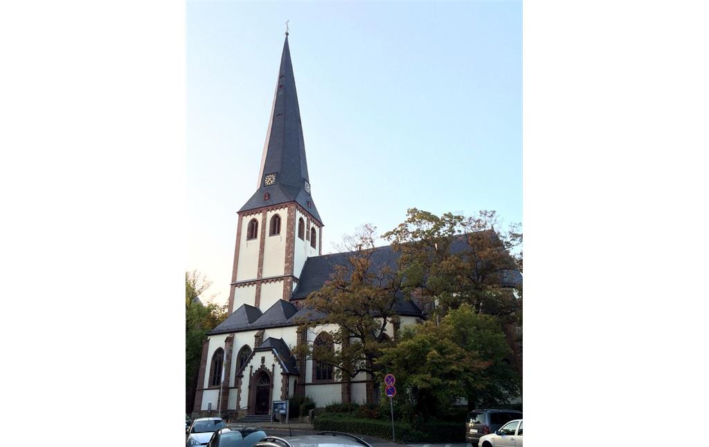 Die Südseite der Kirche "Sankt Martin" in Euskirchen (2014)