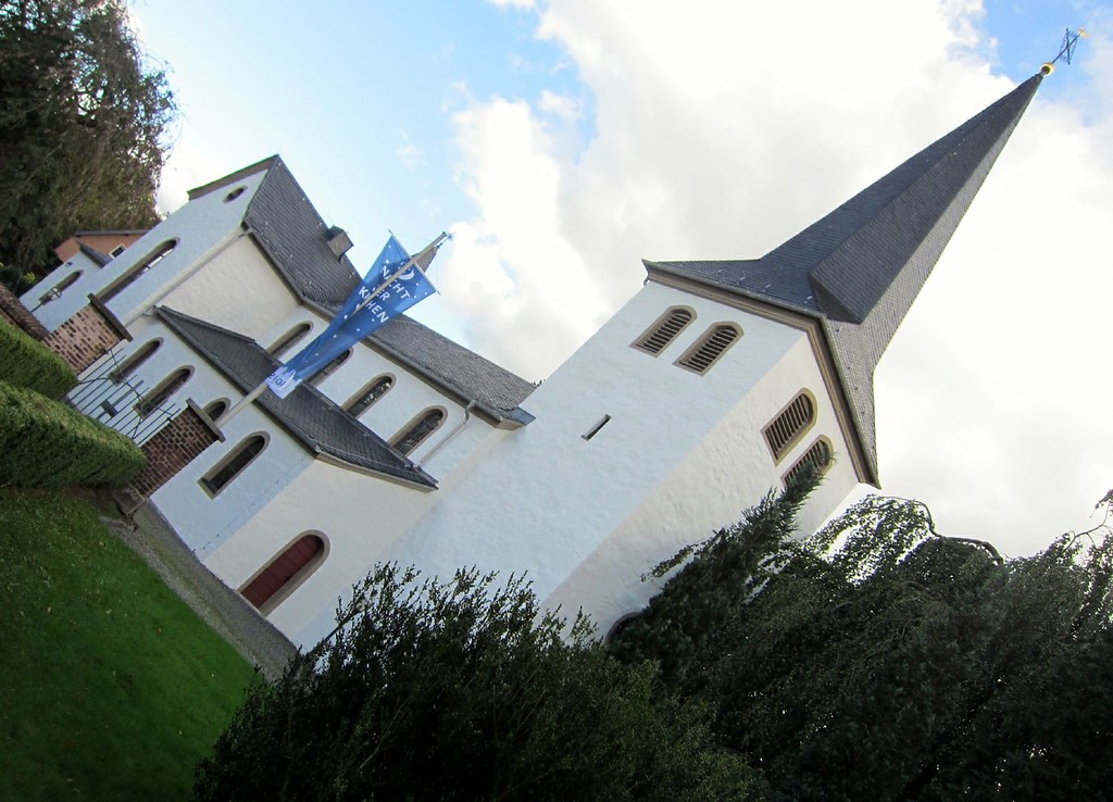 Pfarrkirche Sankt Georg in Altenrath (2011)