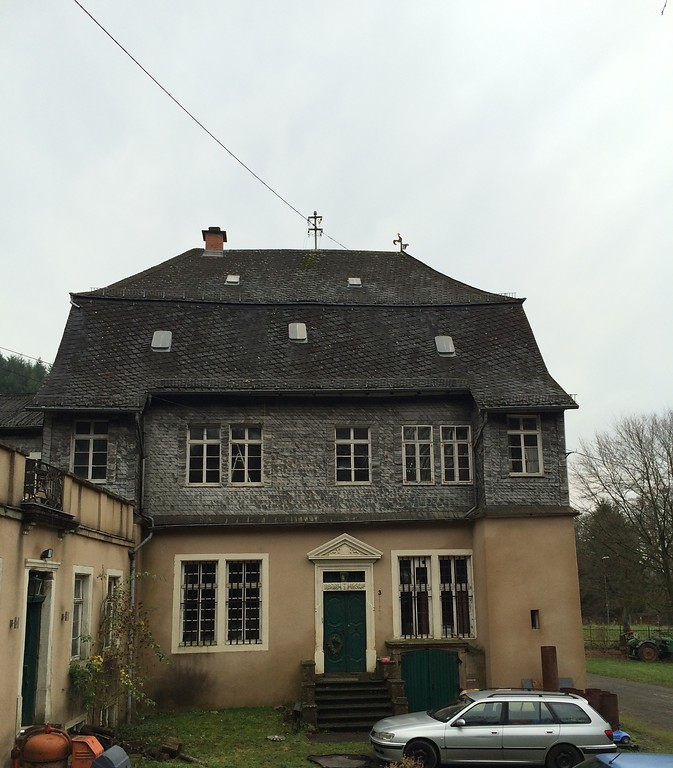 Das Herrenhaus der ehemaligen Eisenhütte in Abentheuer (2015).