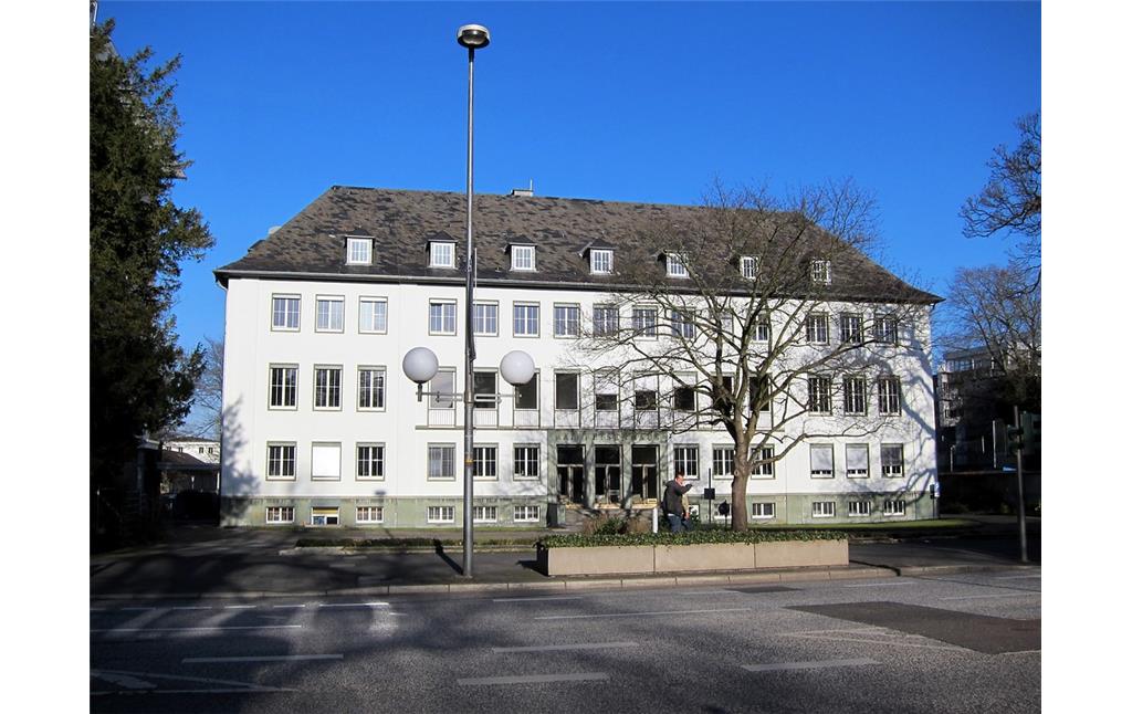 Raiffeisenhaus in der Adenauerallee in Bonn (2015)