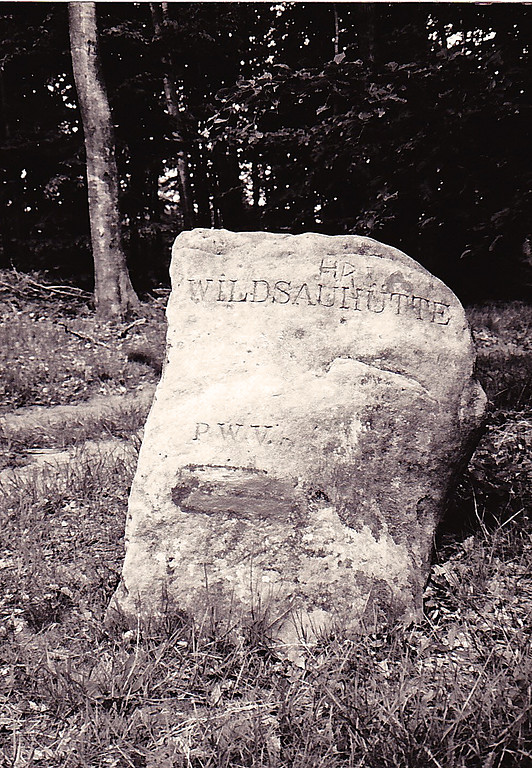 Ritterstein Nr. 50 "Wildsauhütte" am Hanseck (1993)