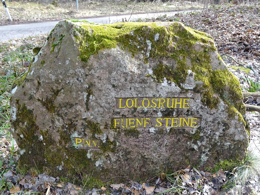 Ritterstein Nr. 238 Lolosruhe - Fuenf Steine an der Schänzelstraße (2018)
