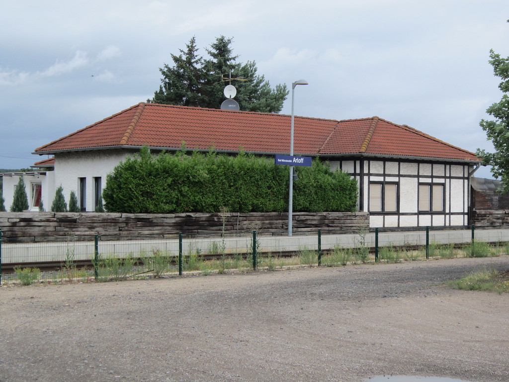 Bahnhof Arloff, Empfangsgebäude (2015)