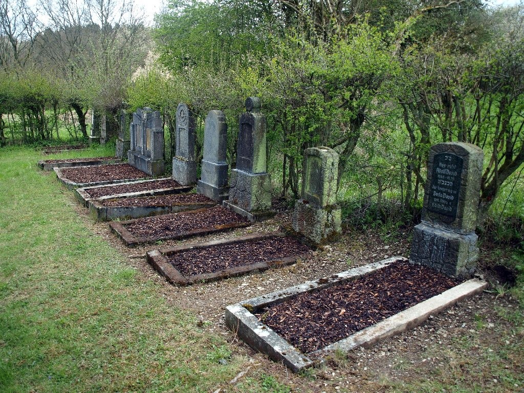 Judenfriedhof Kaisersesch, Zustand nach der Restaurierung (25.04.2012)