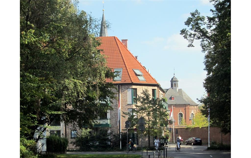 Blick auf Neuss-Norf von der Norfer Kirchstraße aus (2014)