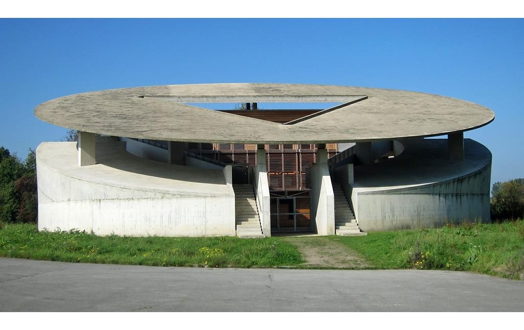 Das "Haus für Musiker" auf dem Gelände der Langen Foundation (2014)