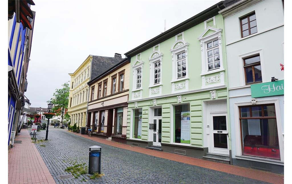 Viersen-Dülken, historischer Ortskern (2021). Häuser an der Blauensteinstraße.