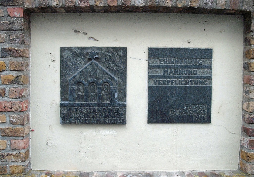 Ehemaliger Synagogenstandort, Gedenktafel in der Zülpicher Normannenstraße (2009)