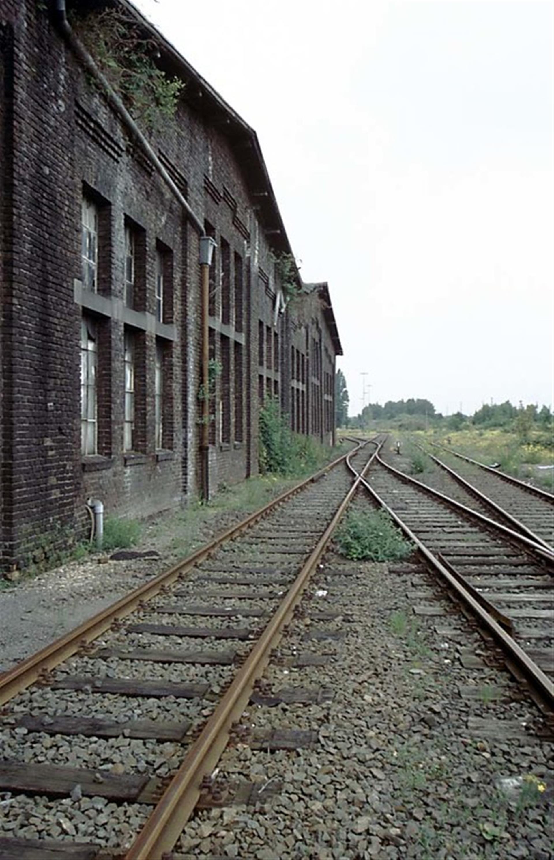 Bahnbetriebswerk Nippes, Halle außen 3 (1997) &copy; Buschmann, Walter / LVR-Amt für Denkmalpflege im Rheinland