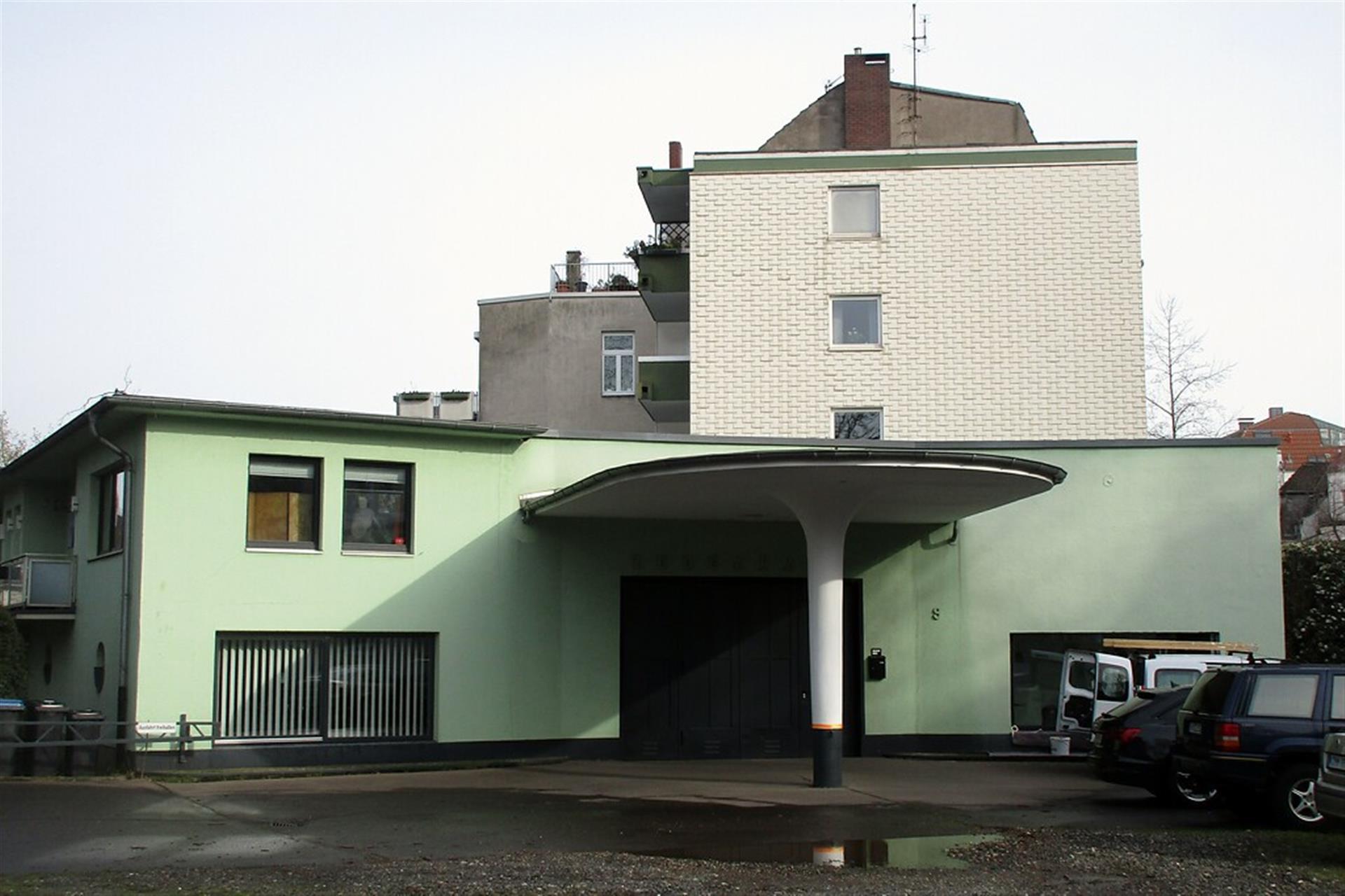 Gebäude der früheren Tankstelle "Zoogarage" in der Stammheimer Straße in Köln-Riehl (2020). &copy; Knöchel, Franz-Josef / Landschaftsverband Rheinland, CC-BY