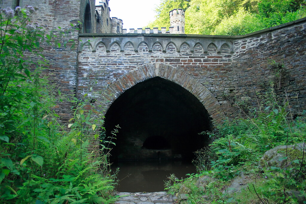 Brücke an Schloss Stolzenfels (2005)