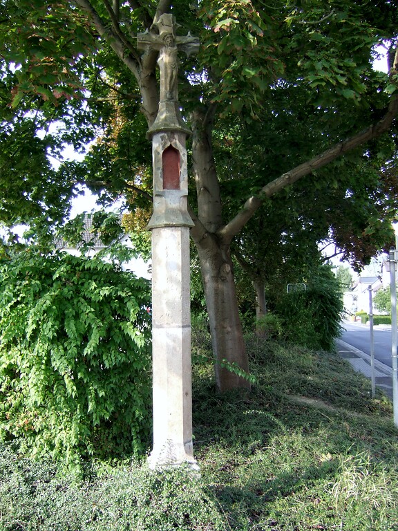 Steinkreuz an der Koisdorfer Straße in Sinzig (2013)