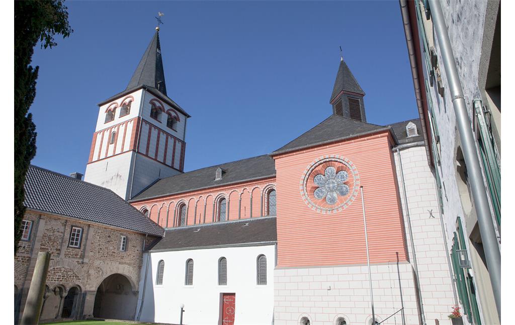 Kirche der Benediktinerpropstei Oberpleis (2015)