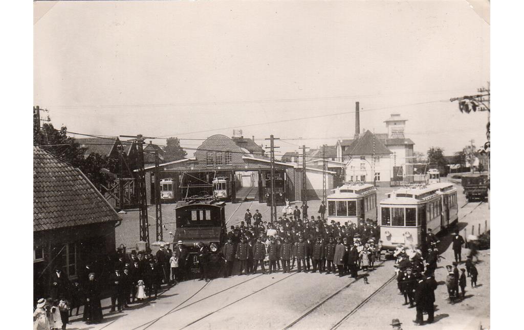 Rees, Betriebshof der Kleinbahn Wesel-Rees-Emmerich (1914). Betriebseröffnung am 25. Mai 1914