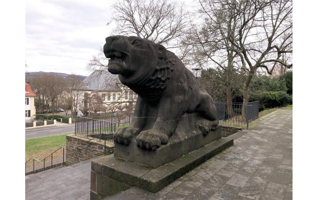 Kriegsopfer-Gedenkstätte Sinziger Löwe (2022)