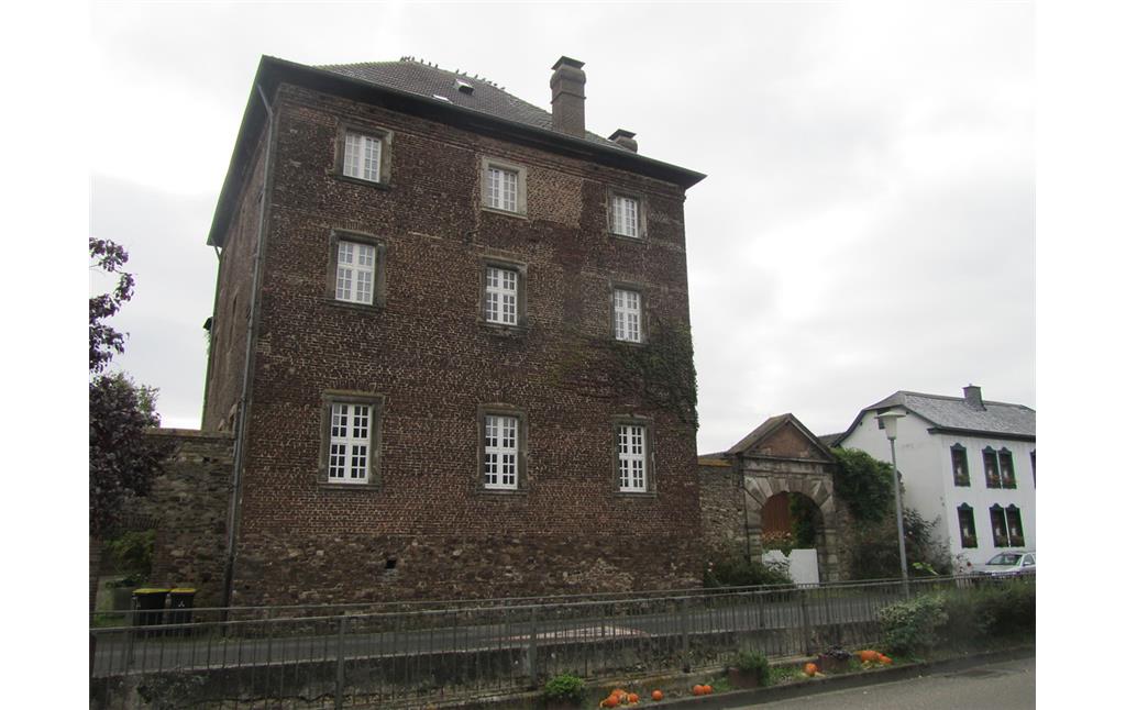 Wohnhaus der Burg Odendorf (2014)