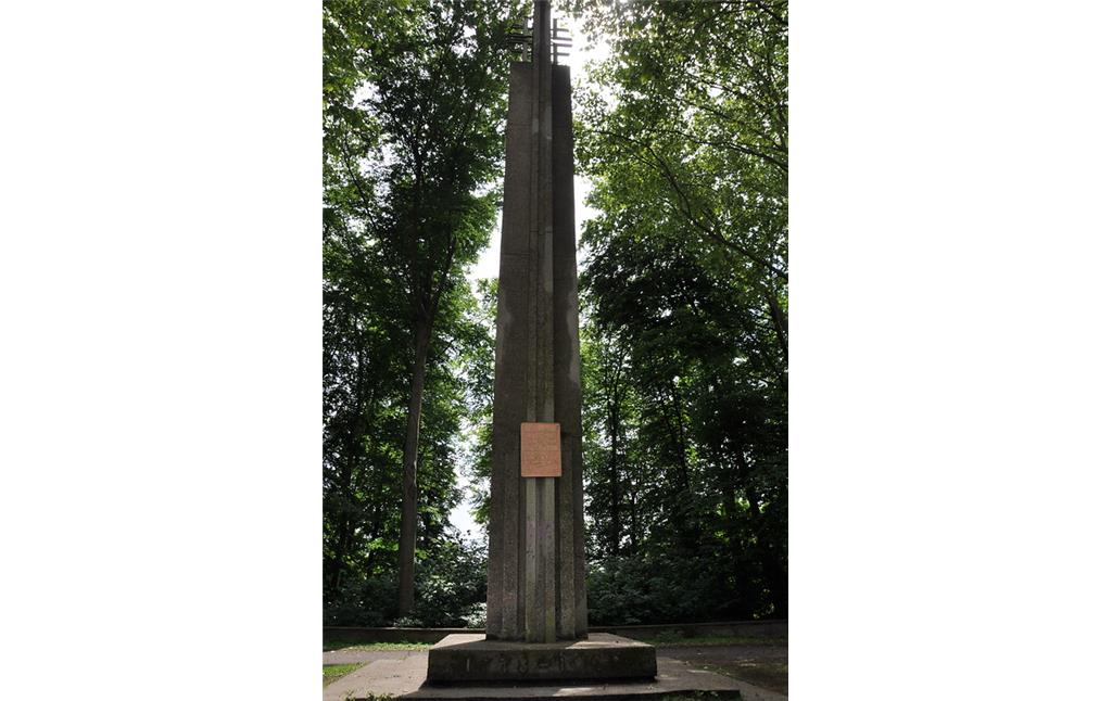 Das Foto zeigt das Jahndenkmal zu Ehren des deutschen Turnvaters Friedrich Ludwig Jahn (1778-1852) errichtet im Jahr 1928 (2012).