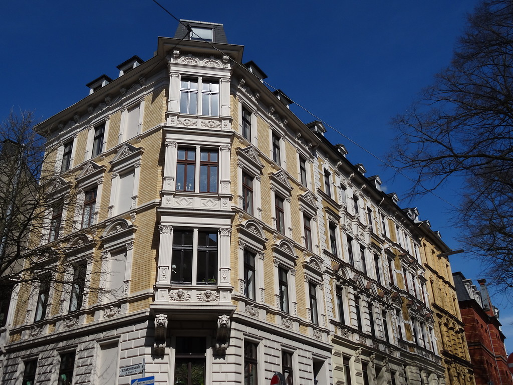 Gründerzeitliches Wohnhaus in der Marienstraße auf dem Ölberg in Wuppertal (2017)