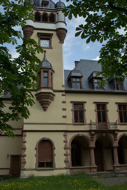 Parkfassade des Herrenhauses von Gut Mielenforst (2013)