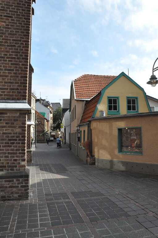 Historische Bebauung im Bereich der Kirchstraße in Brühl (2014)