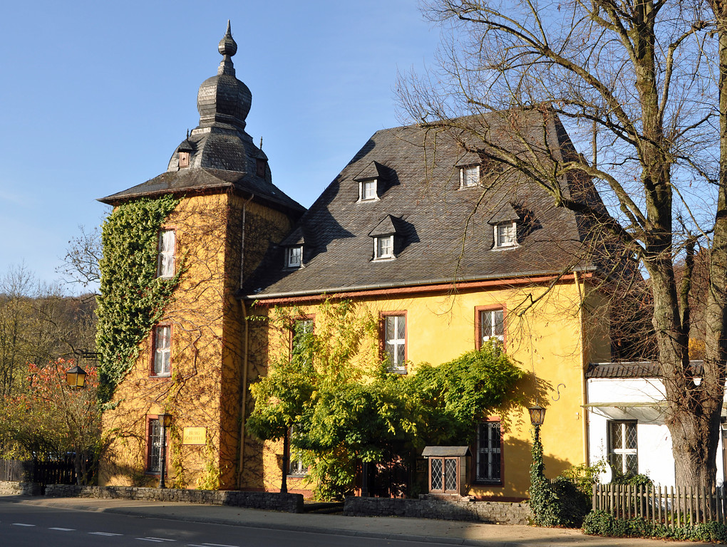Herrenstrunden, Burg Zweiffel (2014)