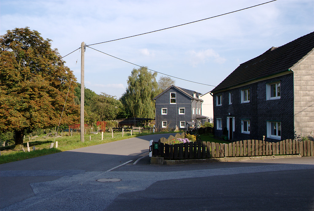 Verschieferte Wohnhäuser in Wickesberg (2008)