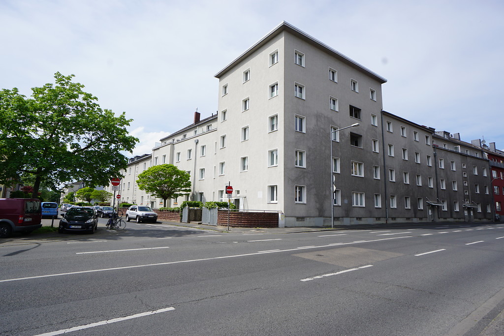 Genossenschaftliche Häuser Eckewartstraße 28-34