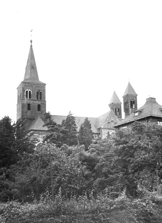 Bergheim-Bergheimerdorf, Katholische Pfarrkirche St. Remigius