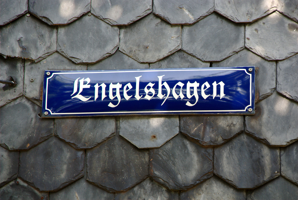Straßenschild in Engelshagen (2007)